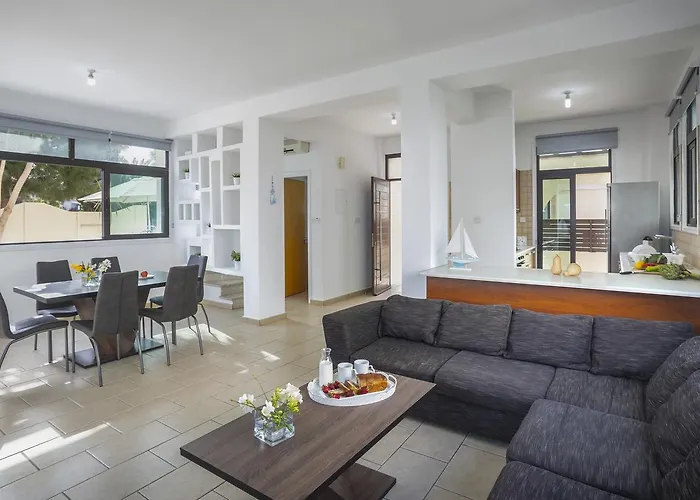 Mylos 8 Villa Protaras